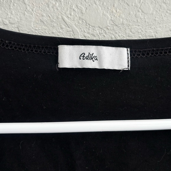 Adika Black Tie-Front Crop Top - Picture 3 of 3